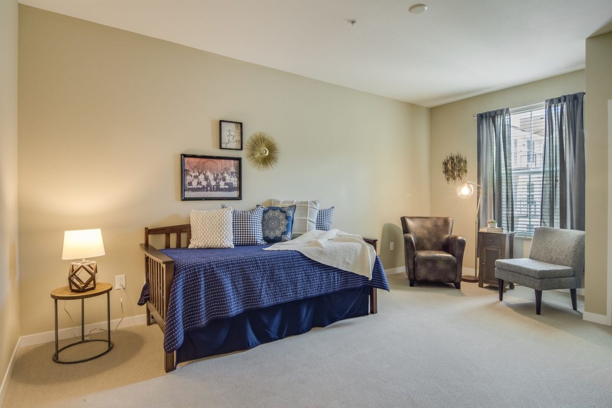 Park Creek Independent Living 4