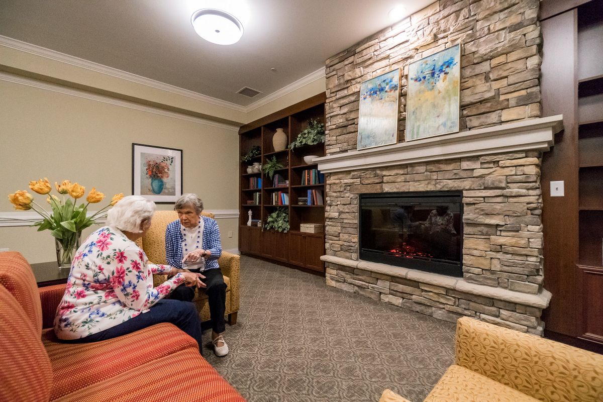 Manorhouse Assisted Living and Memory Care 4