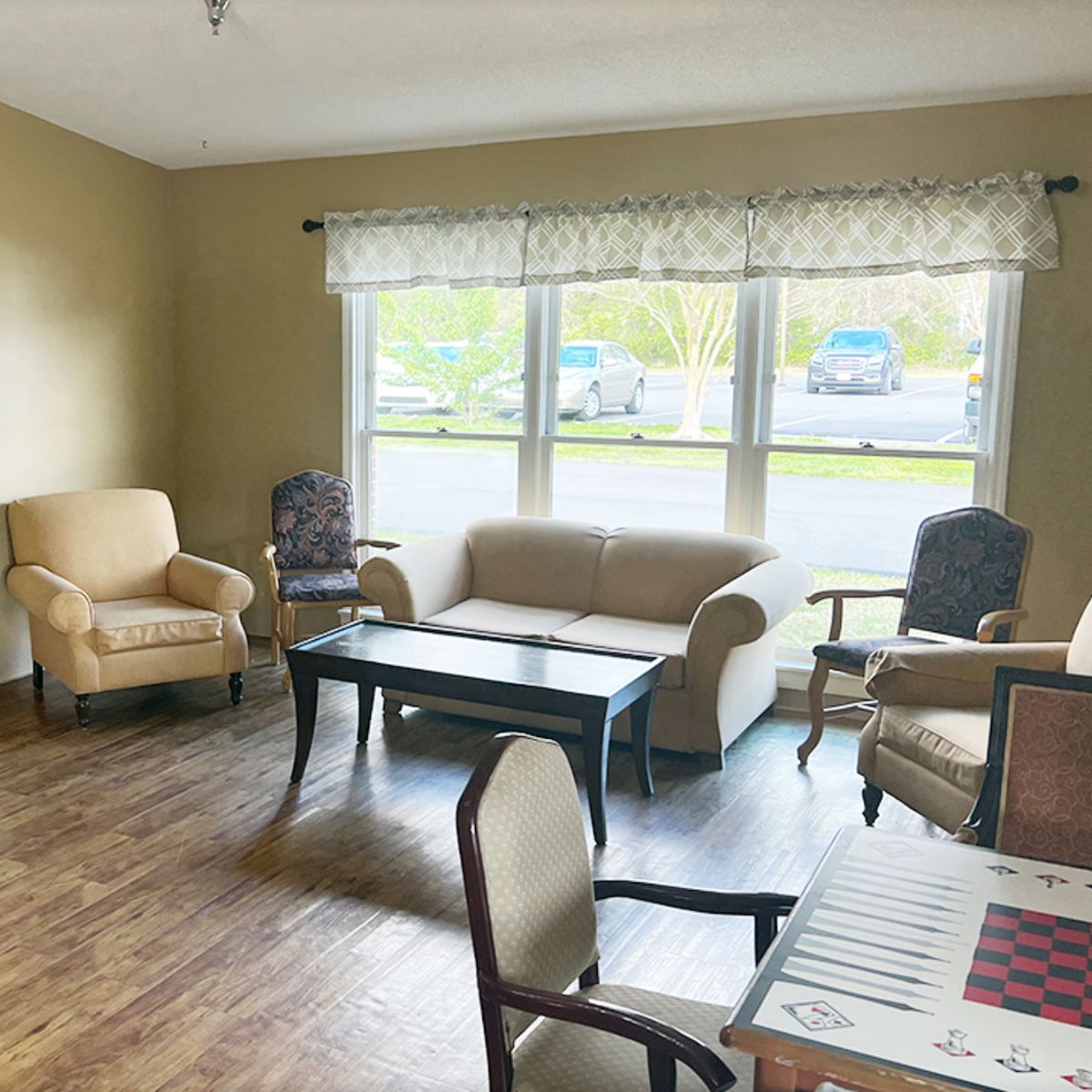 Windsor Rehabilitation and Healthcare Center 4