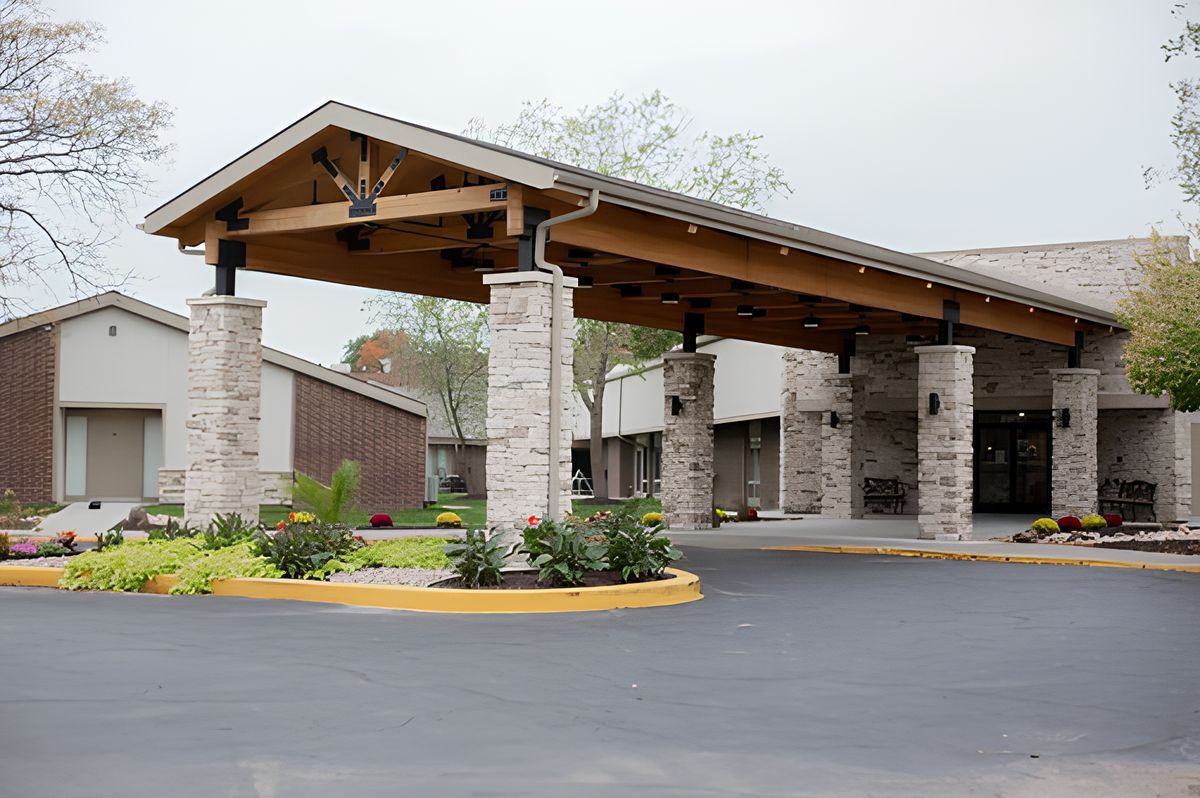 The Grand Royale Senior Living 1