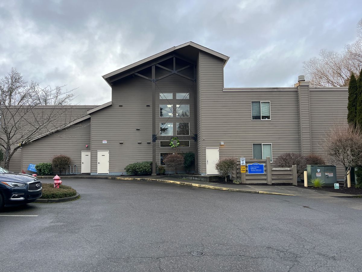 Prestige Senior Living Beaverton Hills 4