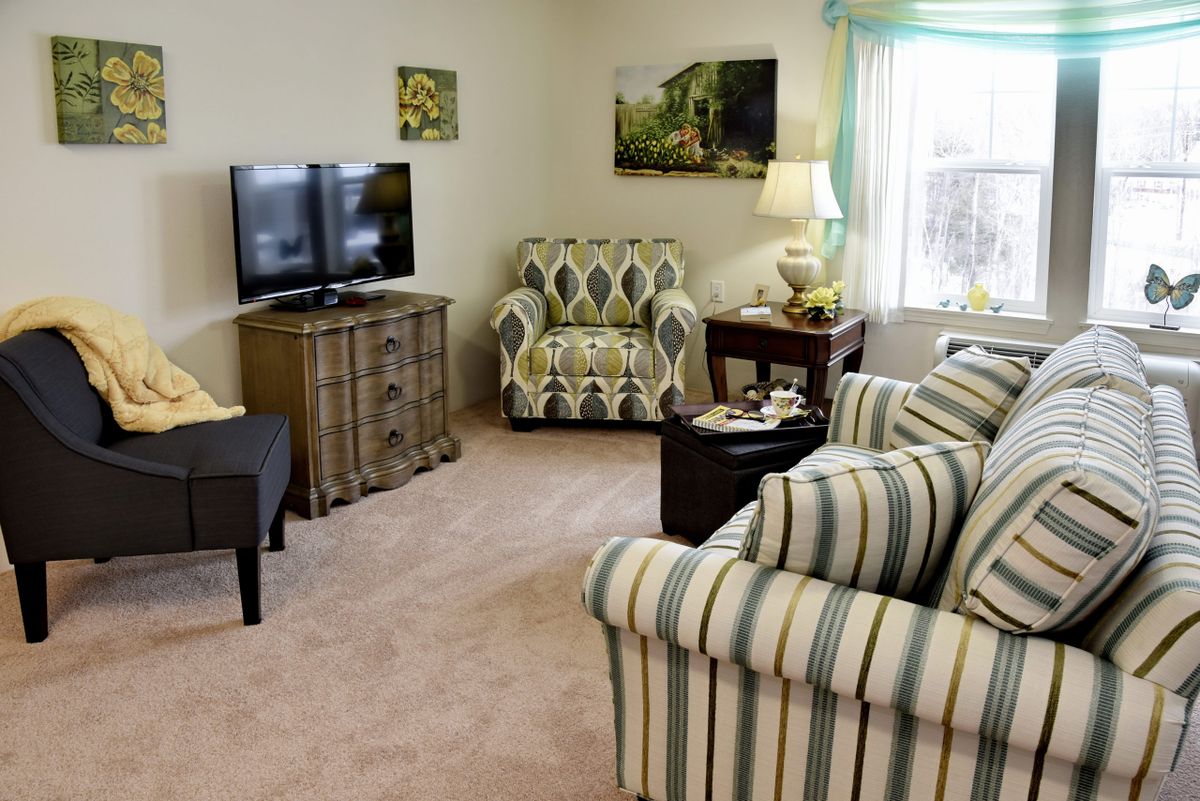 Magnolia Heights Gracious Retirement Living 3