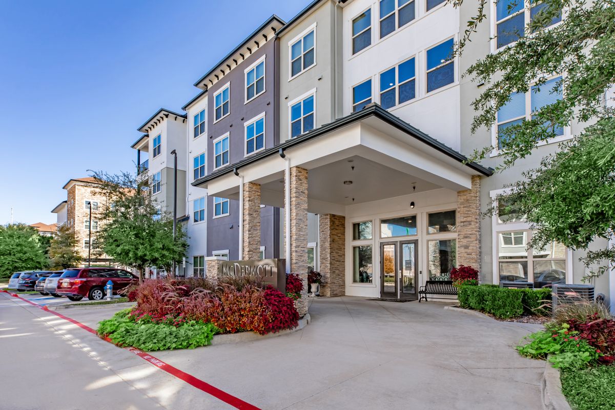 McDermott Crossing 3