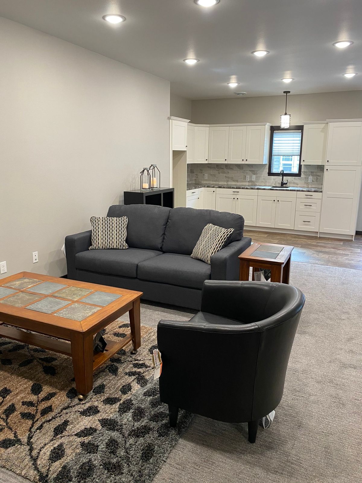 Stoneybrook Suites IV 3