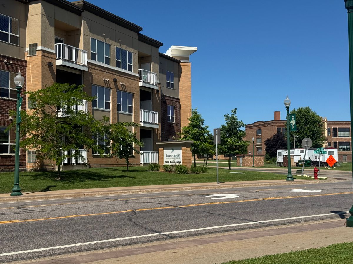 The Rosemount Senior Living at Steeple Center 4