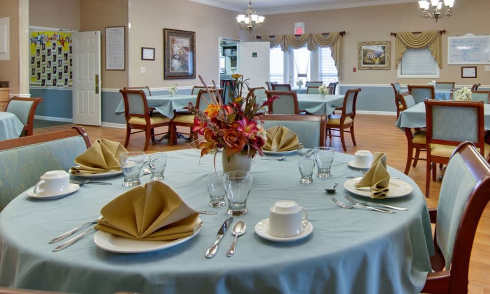 Dunsford Court Assisted Living By Americare 4