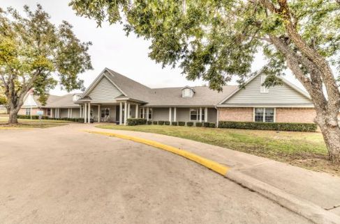 Laurel Glen At Stephenville Assisted Living & Memory Care 1