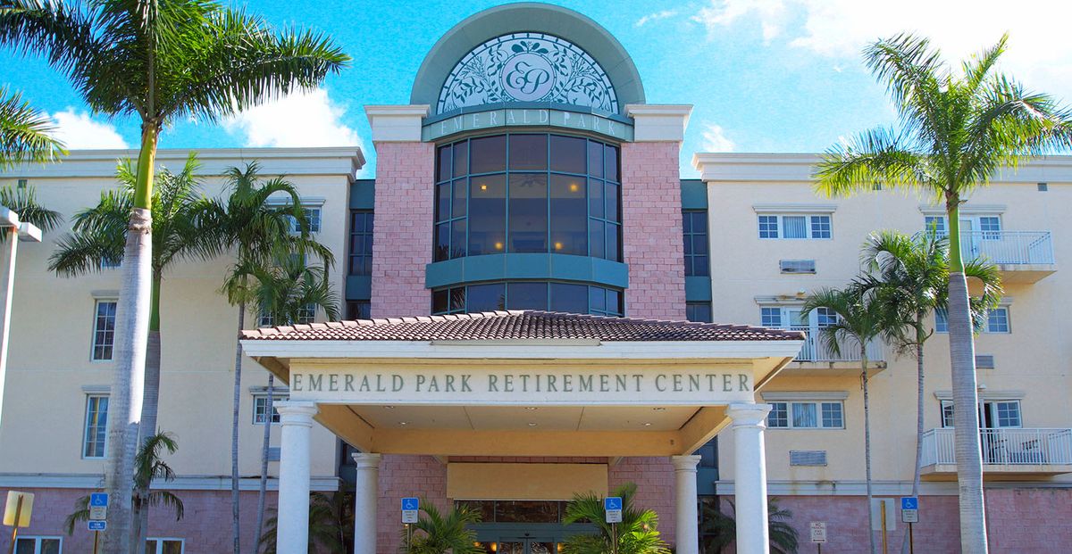 Emerald Park of Hollywood 1