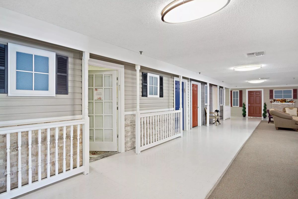 Great American Assisted Living at Tampa 3