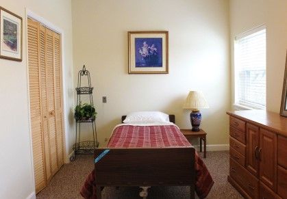 Commonwealth Senior Living at Manassas 2