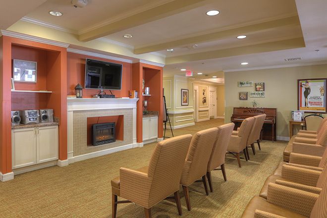 The Colonnade at Northdale 3