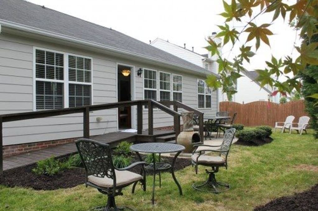 Lynn's Home At Riverside 2