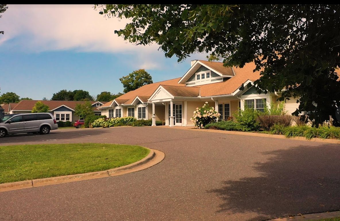 Parmly On The Lake Assisted Living 4