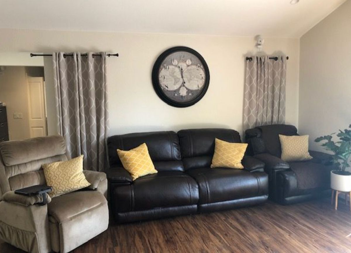 Heart Court Manor 4