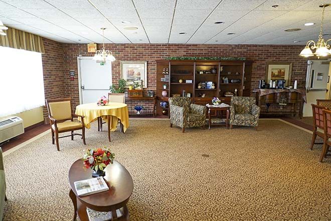 Elderwood Village at Colonie 4