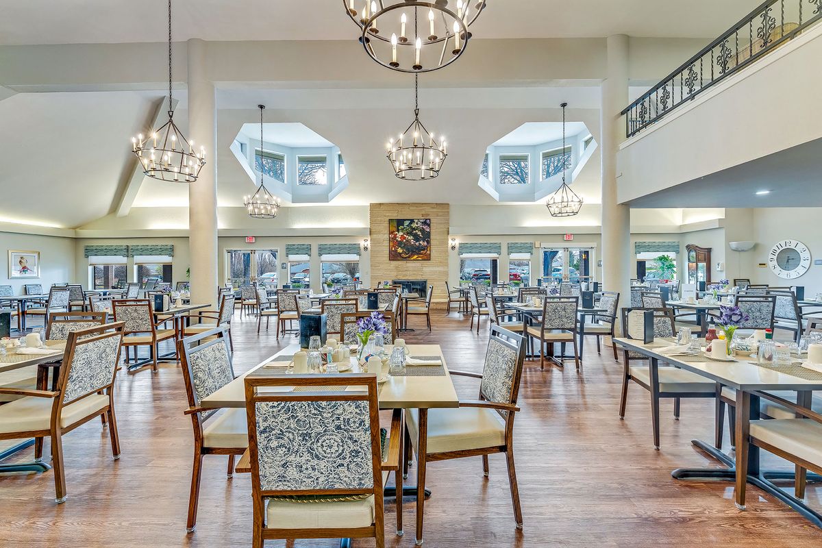 Solstice Senior Living at Joliet 2
