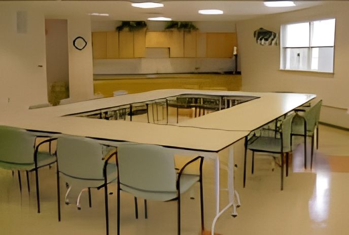 Smithfield Gardens Assisted Living 4