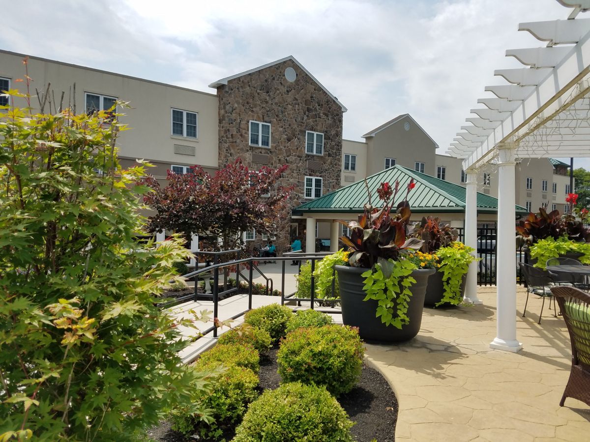 Commonwealth Senior Living At Willow Grove 1