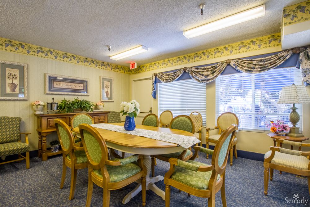 Terraza Court Senior Living 3