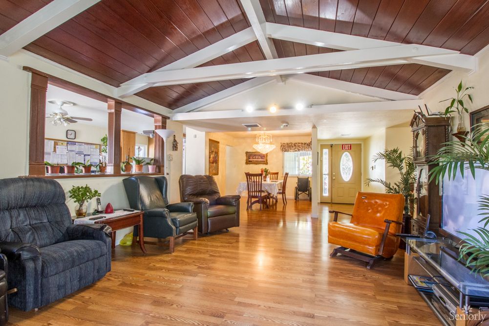 Emerald Care Home II 1