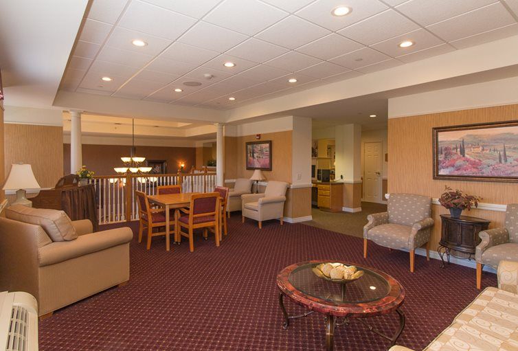 Charter Senior Living of Pekin 4