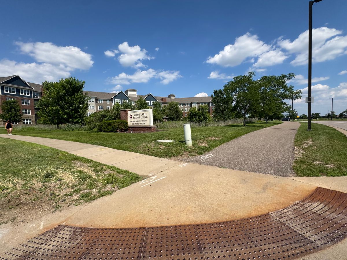 Arbor Lakes Senior Living 4