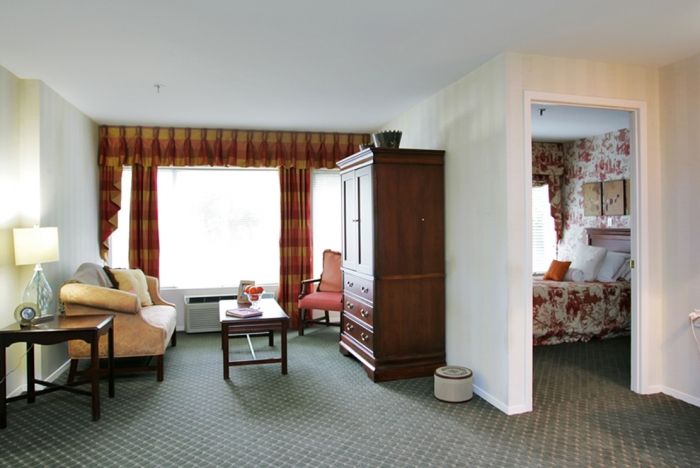 The Regency At Glen Cove 3