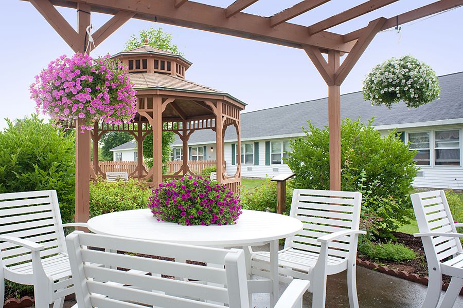 Country Village Center 2