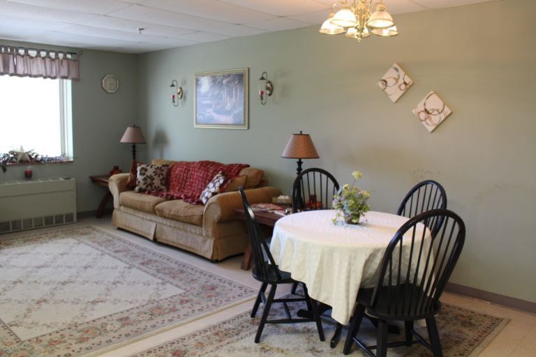 Beardstown Health & Rehab Center 2