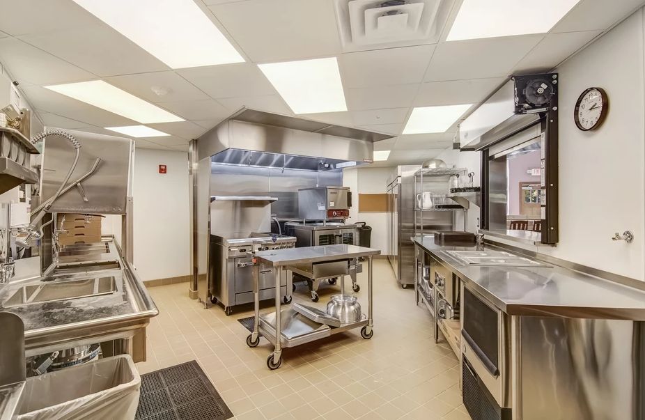 Suite Living Senior Care - Inver Grove Heights 3