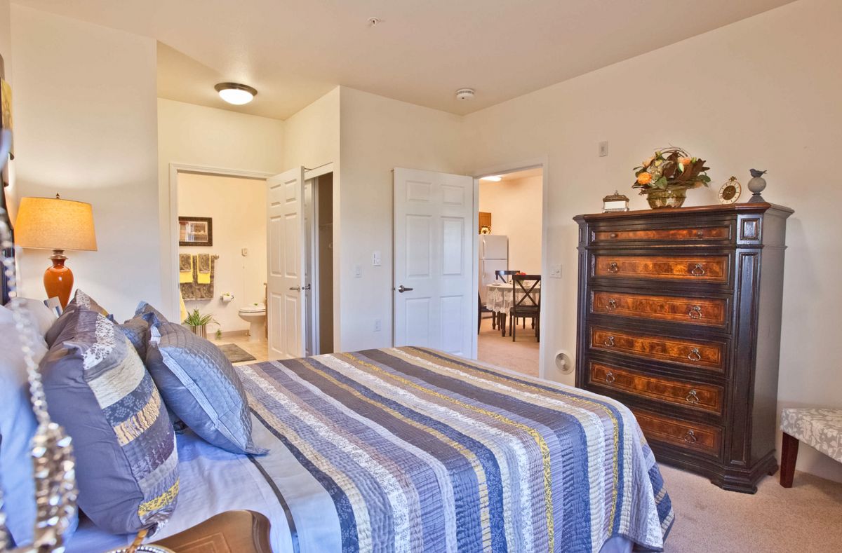 Pioneer Ridge Gracious Retirement Living 2