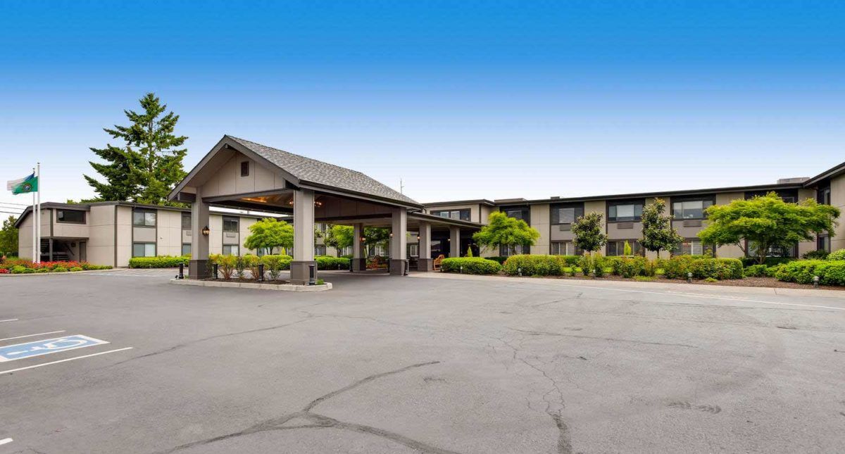 Cascade Inn 1