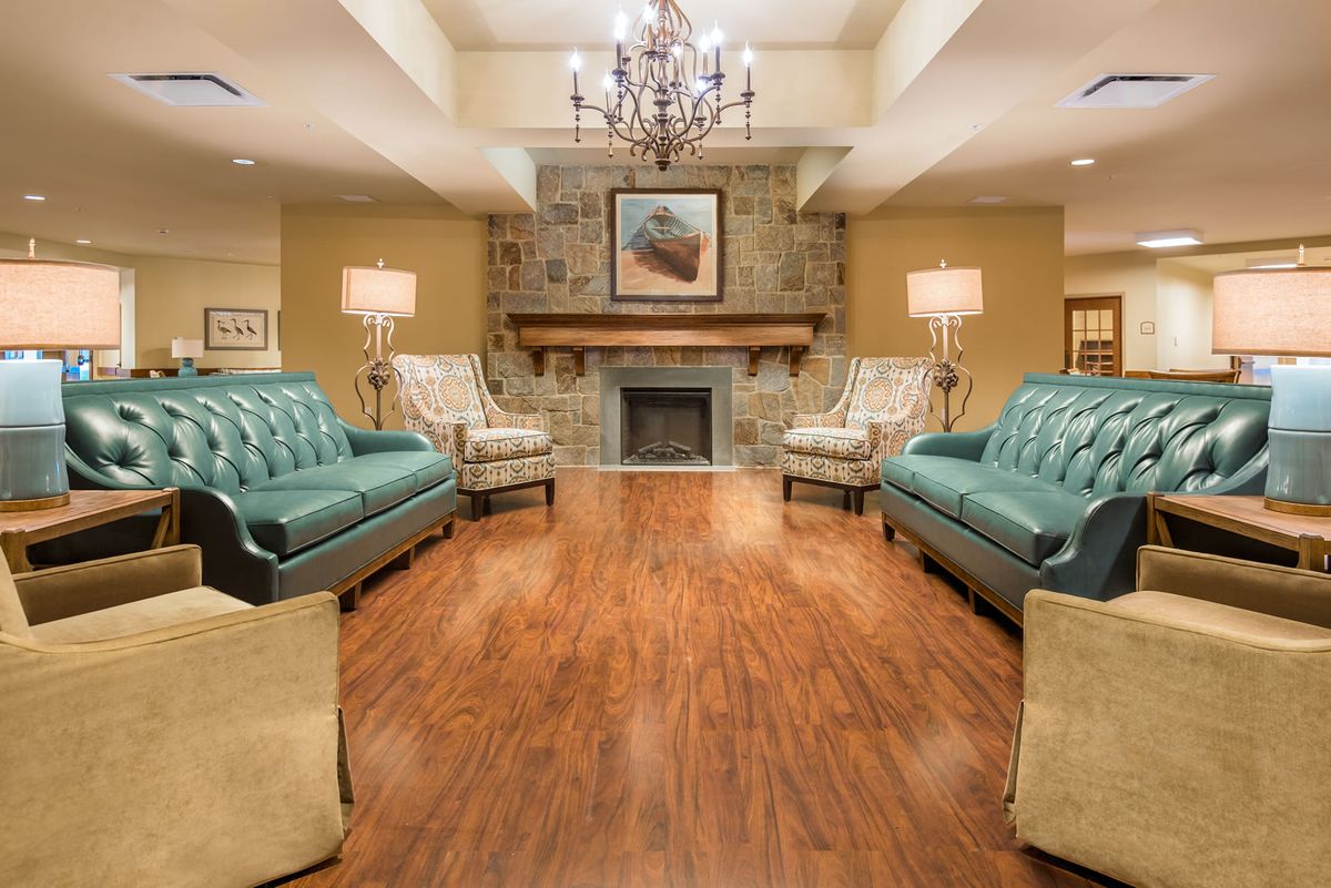 The Villa At Westhampton 2