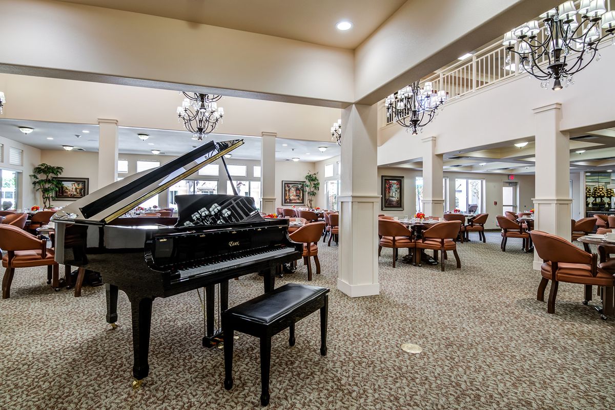 The Palms At La Quinta Senior Living 4