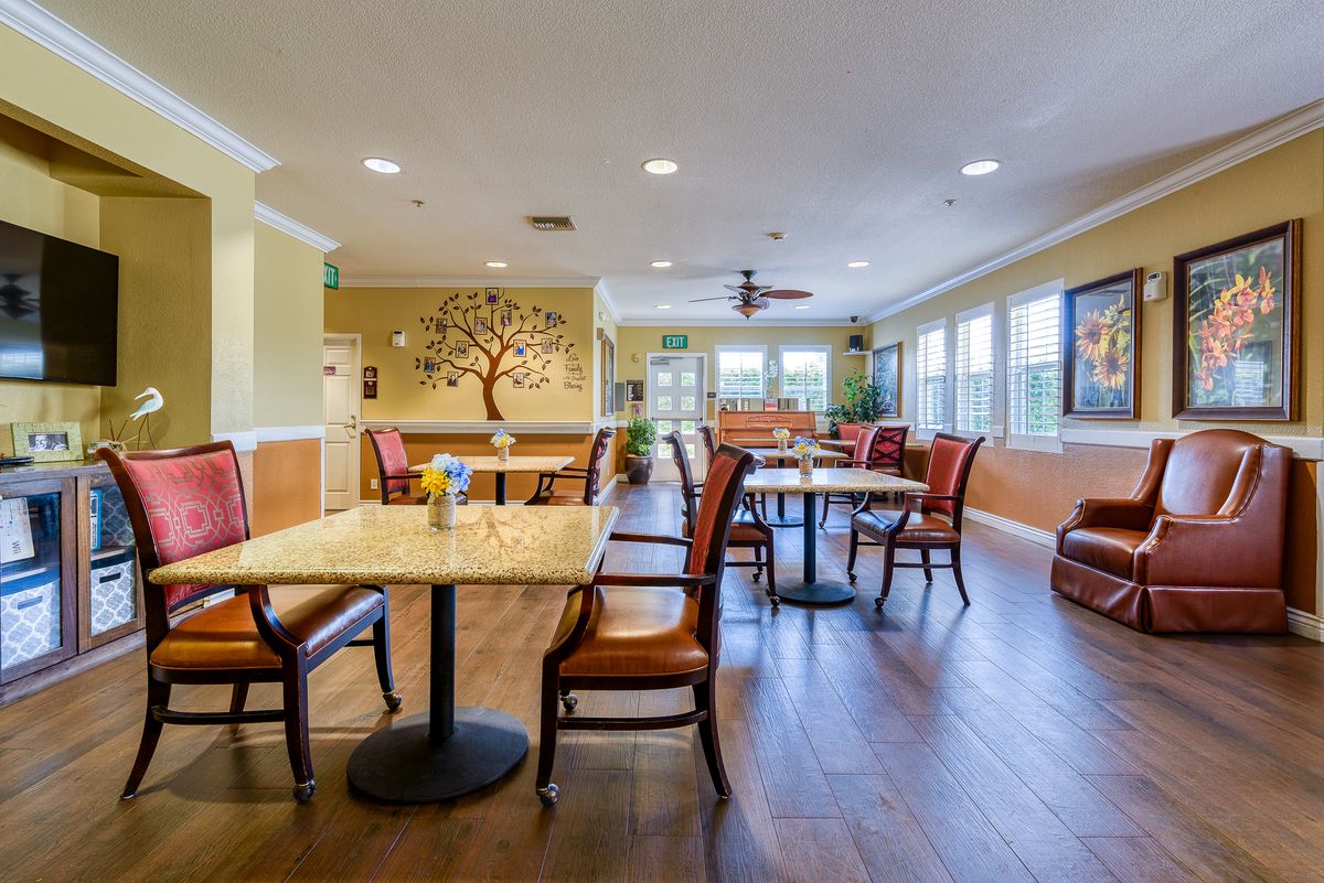 Newport Mesa Senior Living 3