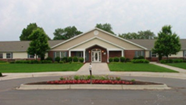 Arden Courts Of Livonia 4