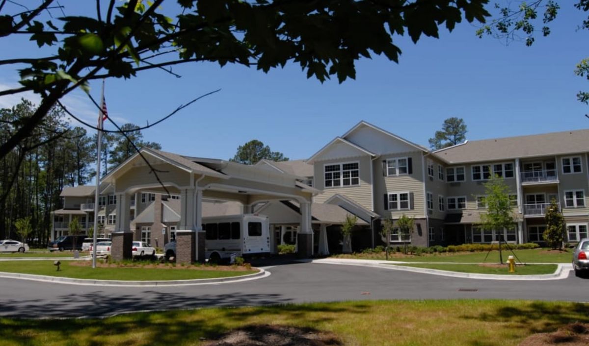 Summerville Estates Gracious Retirement Living 1