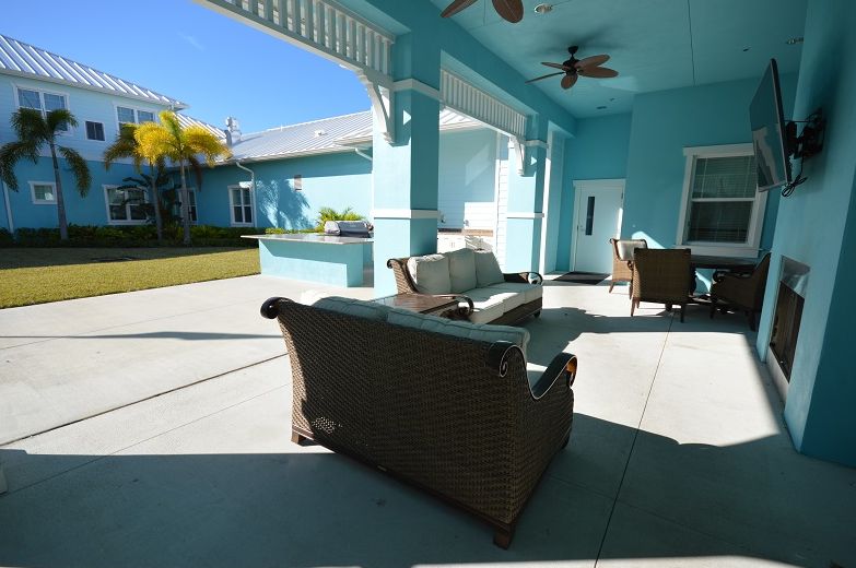 Grand Oaks of Jensen Beach 2