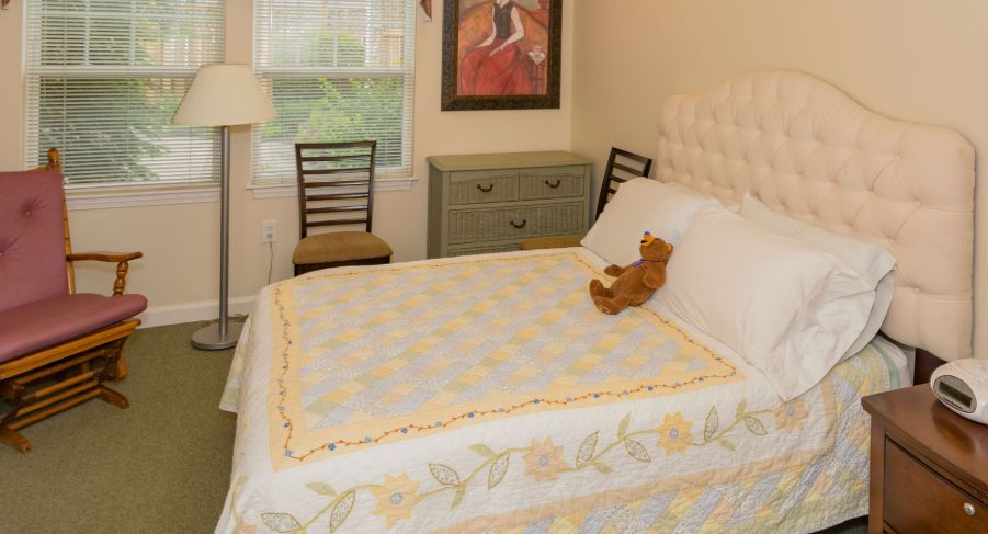 Peregrine Senior Living at Clifton Park 2