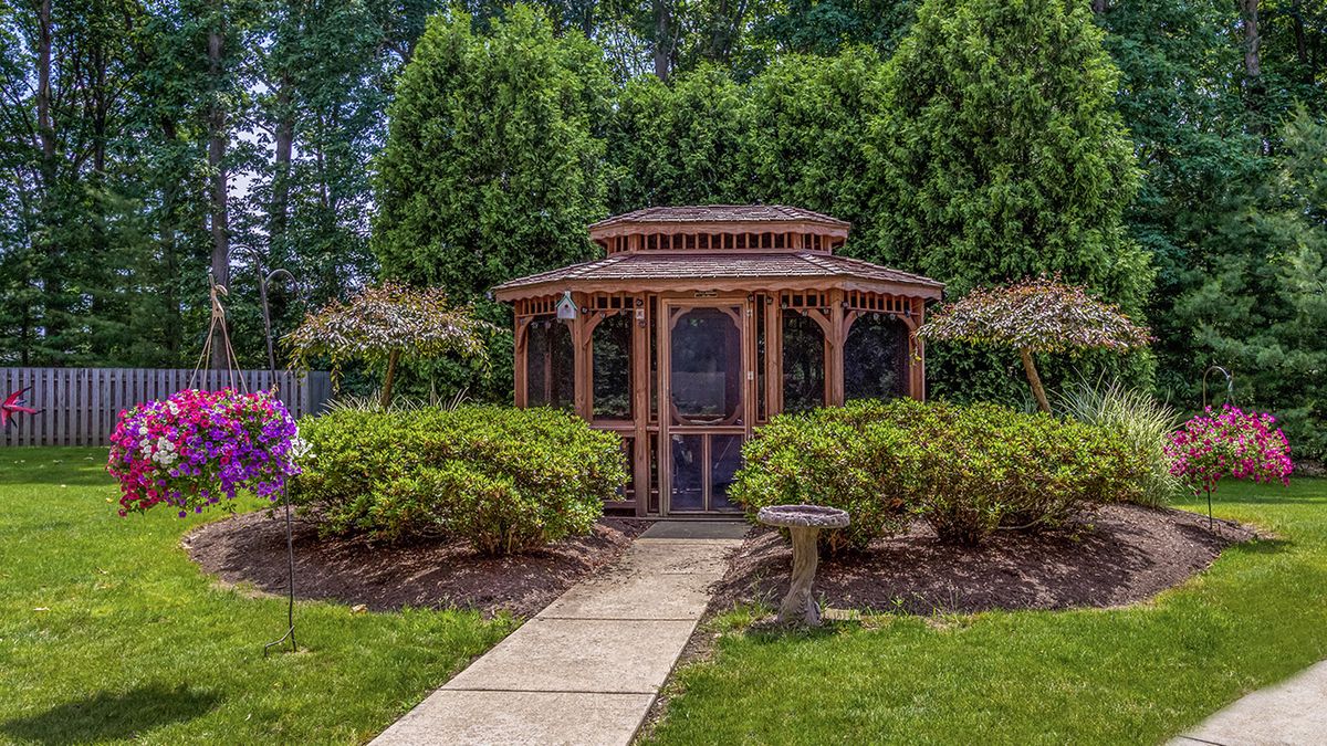 Whispering Oaks 3
