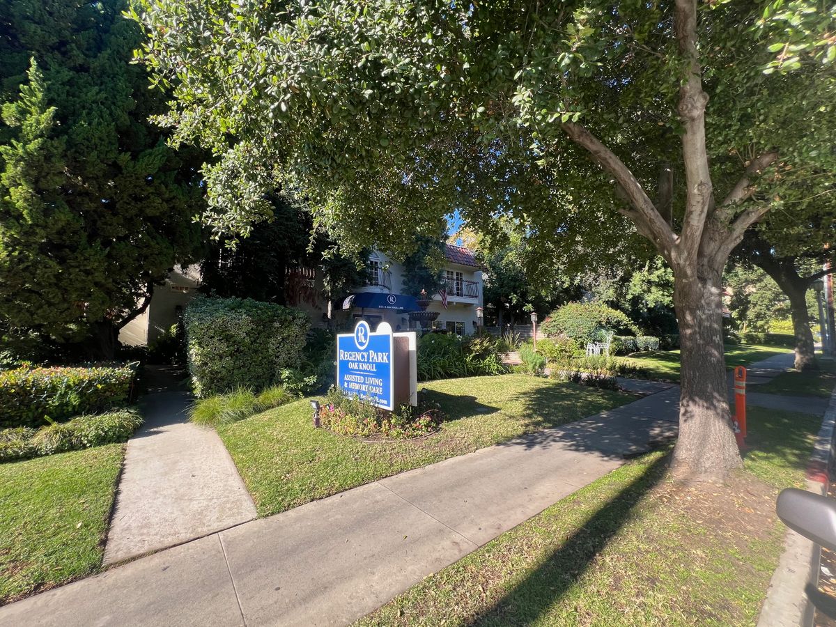 Regency Park Oak Knoll 1