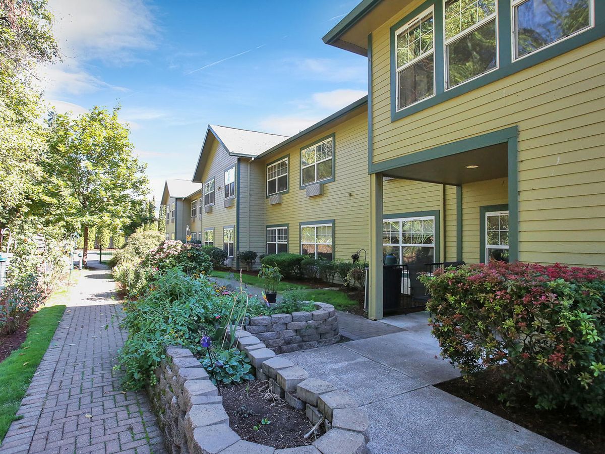 Prestige Senior Living Riverwood 1