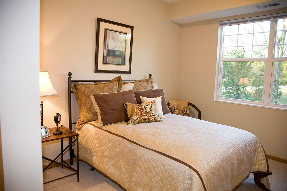 Amira Choice Roseville 2