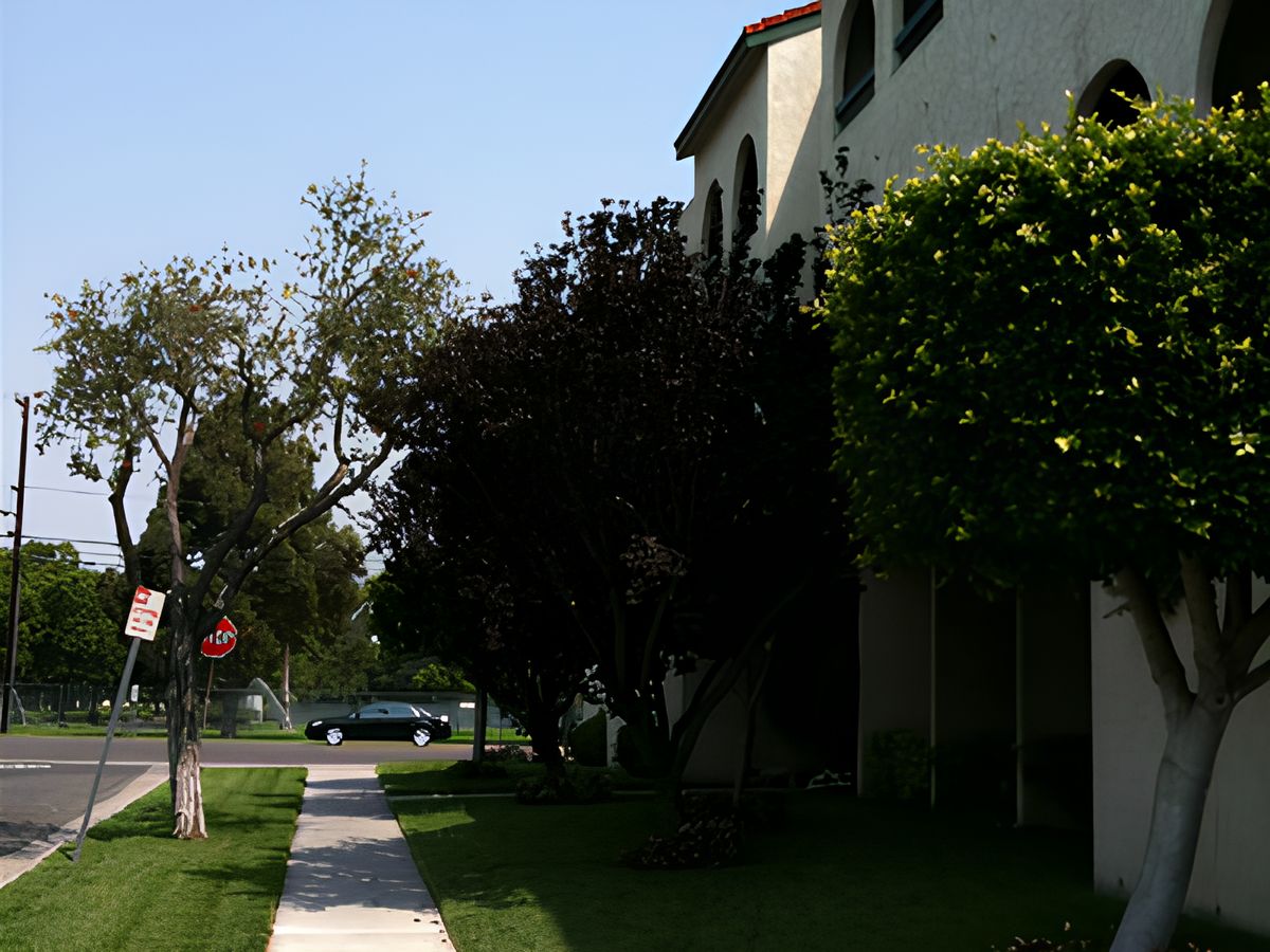 Pacifica Royale Assisted Living Community 1
