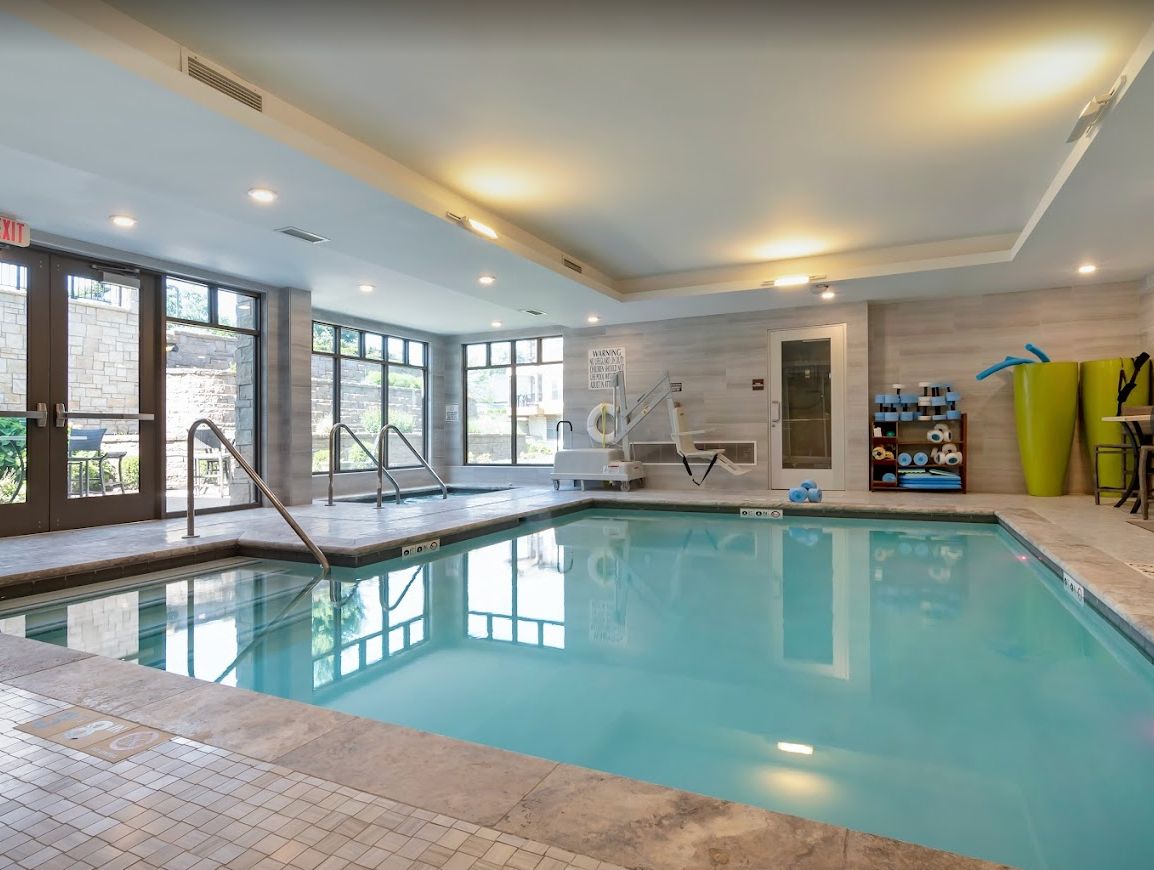Mission Chateau Senior Living Community 4