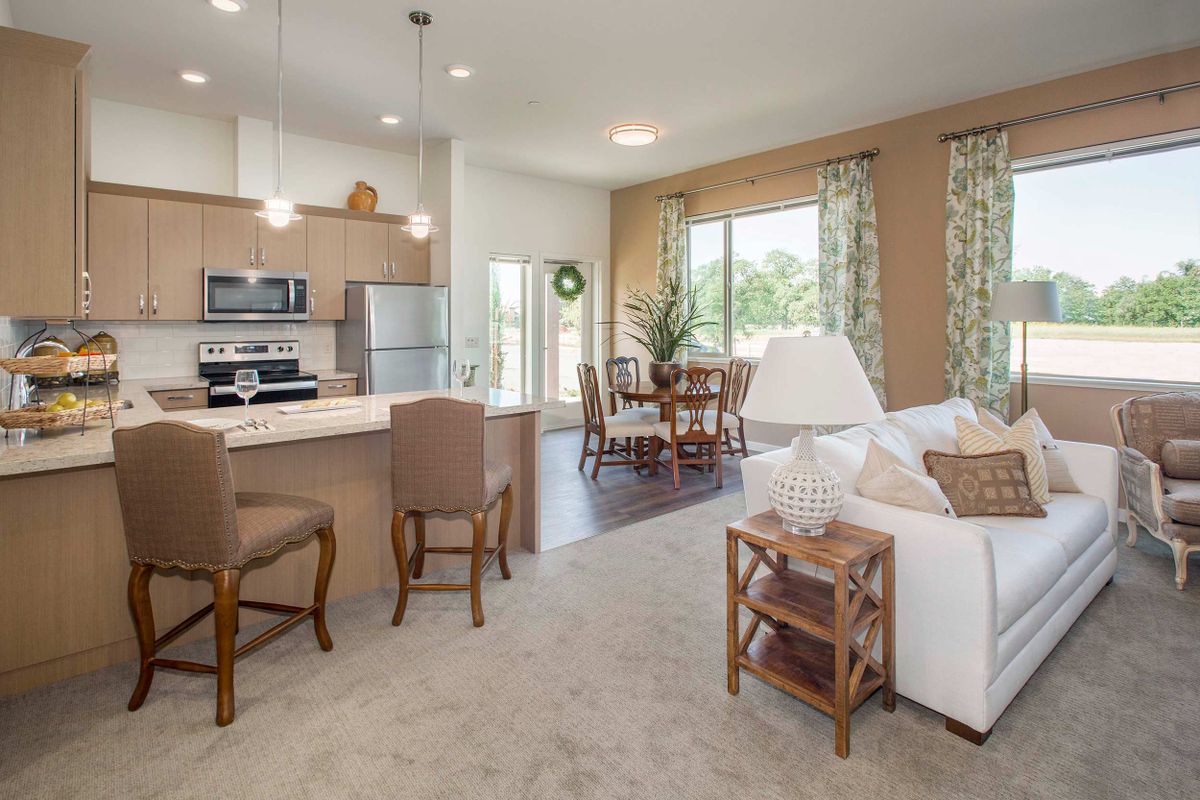 Bruceville Point, a Tenfold Senior Living Community 2