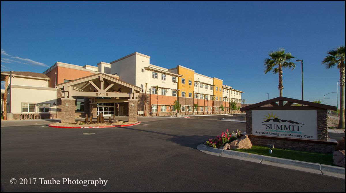 The Summit At Sunland Springs 2