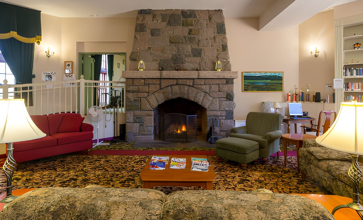 Saranac Village at Will Rogers 3
