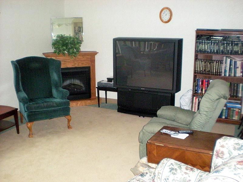 Clinton Crest Manor 2