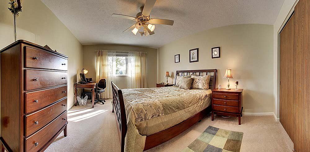 The Villas Senior Care Community East 2